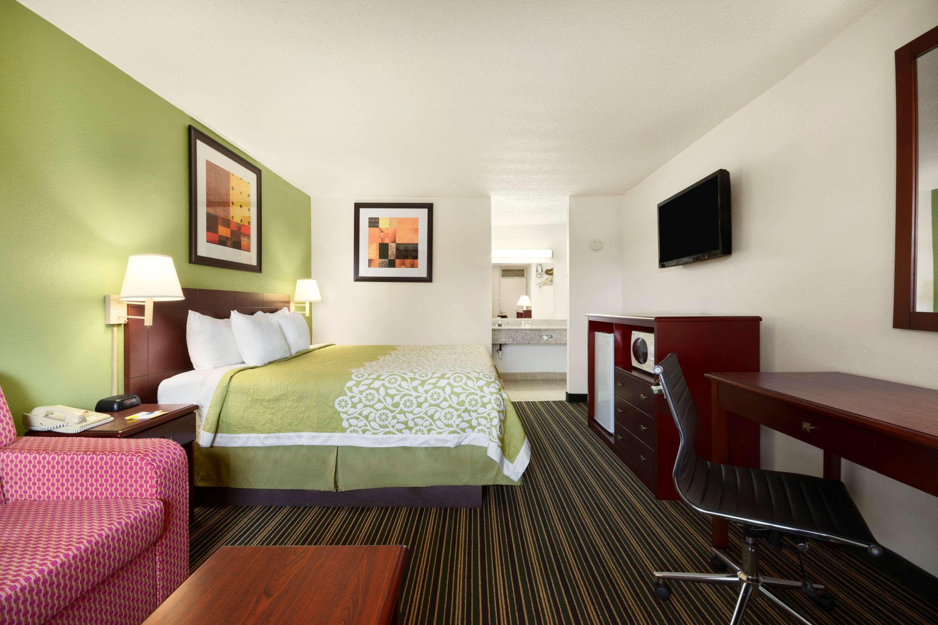 Days Inn By Wyndham Shelby Luaran gambar