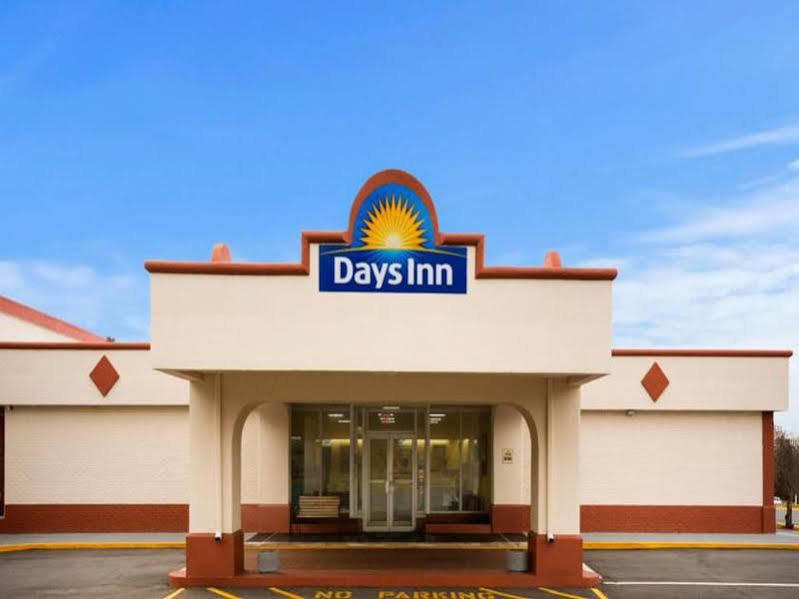 Days Inn By Wyndham Shelby Luaran gambar