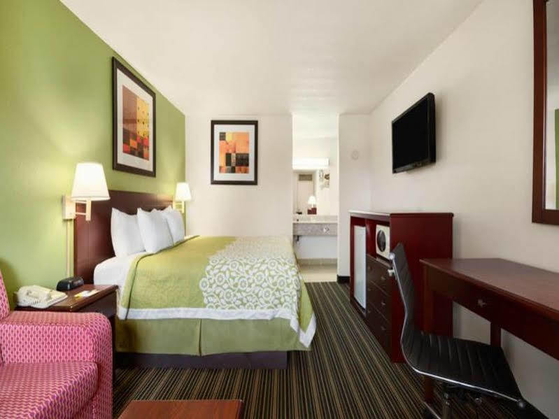 Days Inn By Wyndham Shelby Luaran gambar