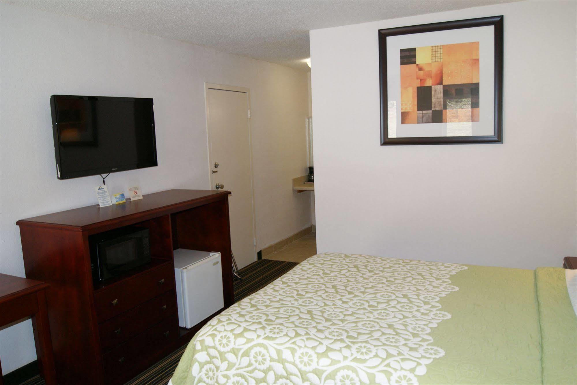 Days Inn By Wyndham Shelby Luaran gambar